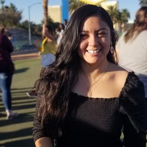 Meet your Posher, Karla